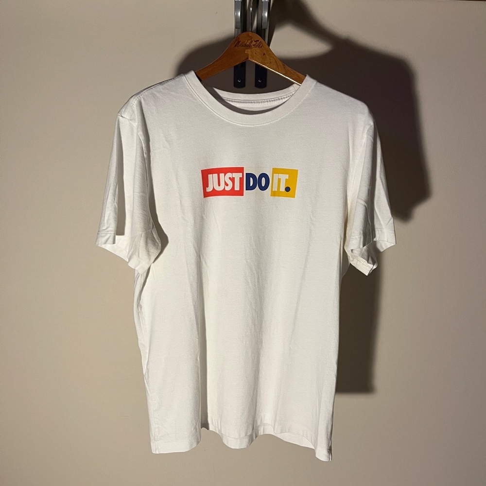 Just Do It Nike T-shirt 🔆